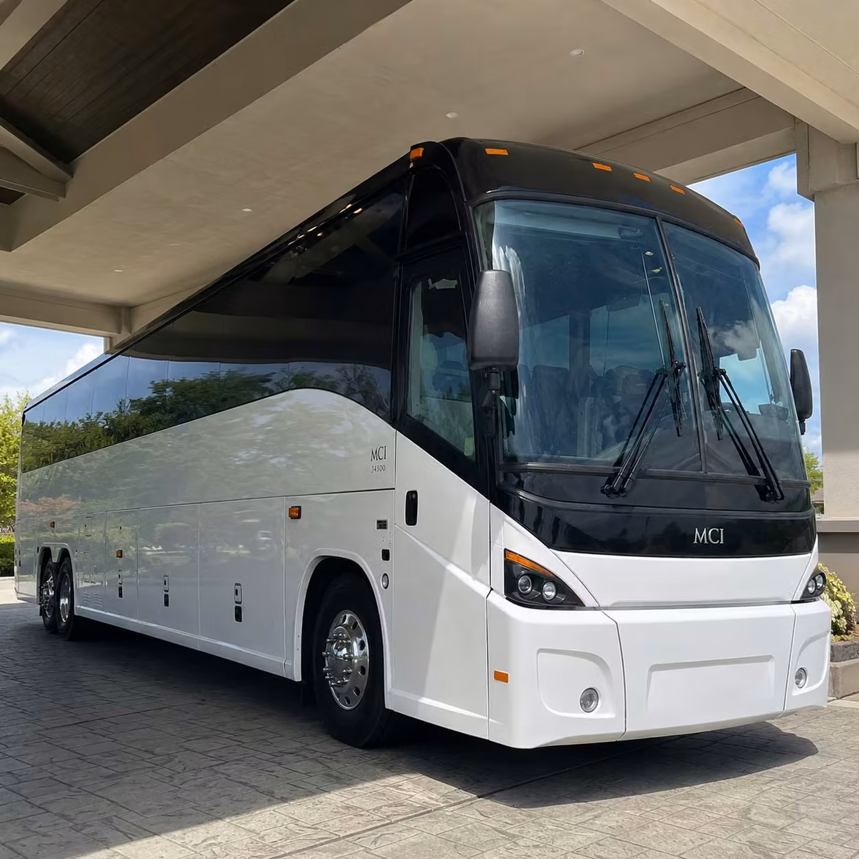 book airport transfers and corporate event shuttles for your miramar team