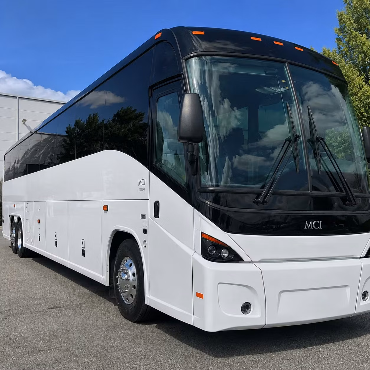 charterbusmiramar com is ready to connect miramar employers with off site parking shuttle solutions