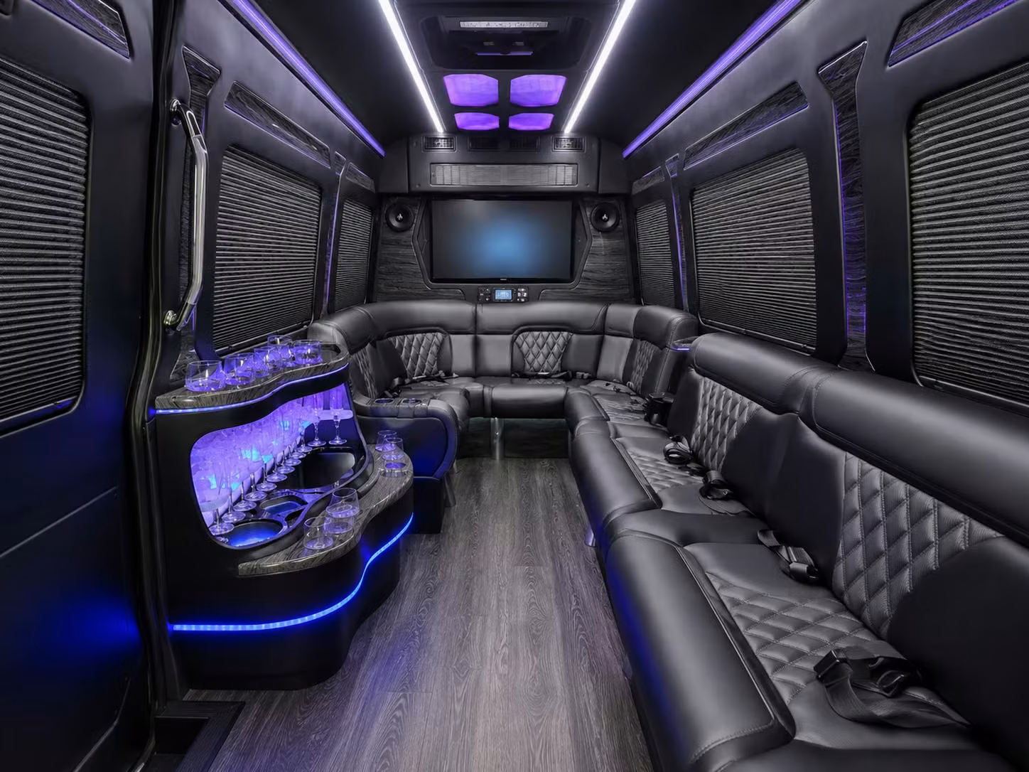 corporate retreat and team building transportation in miramar